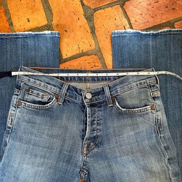 7 for All Mankind Jeans - Picture 8 of 10